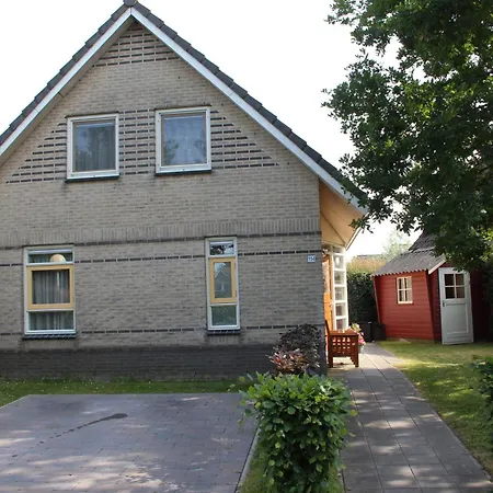 بيت للعطل Haus Am Vliet *
